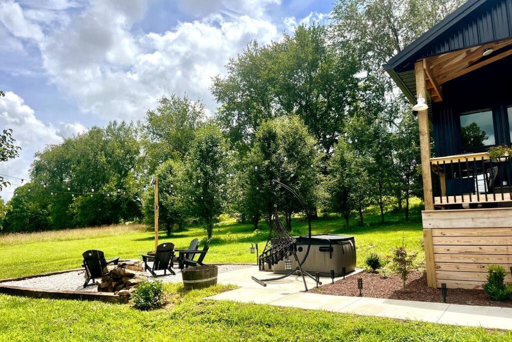 #4 Kentucky Bourbon Trail Bourbon Barrel Cottages Lawrenceburg Luaran gambar